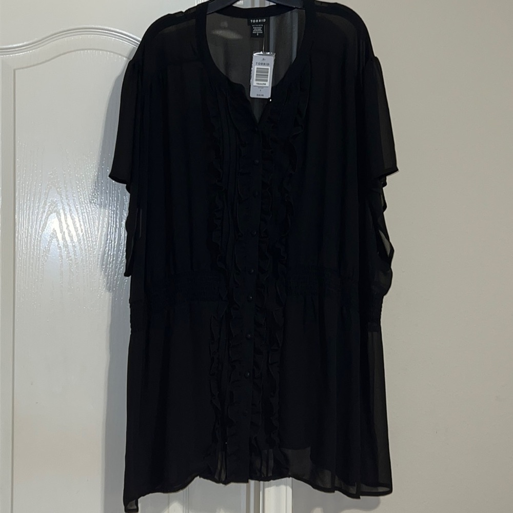 Torrid Empire Waist Short Sleeve Button-Down Top Size 6 ( size 30)